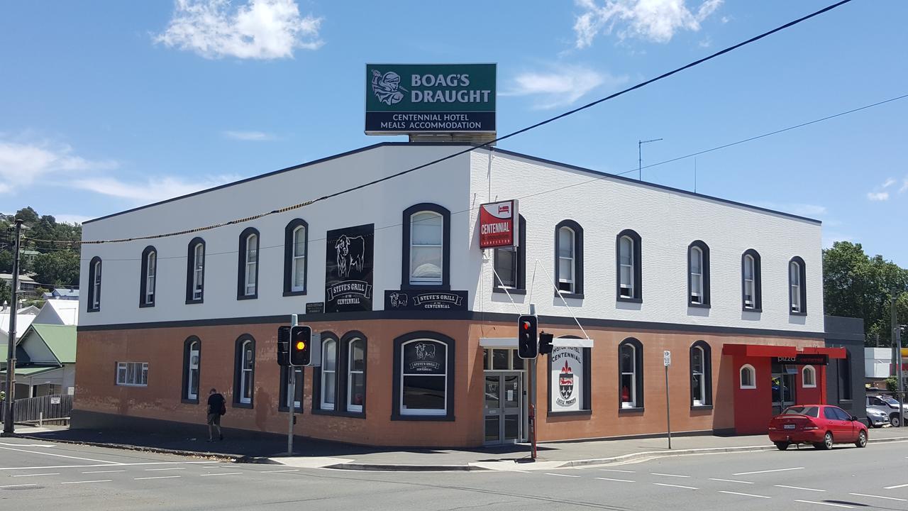 Centennial Inn On Bathurst Лонсестон Экстерьер фото